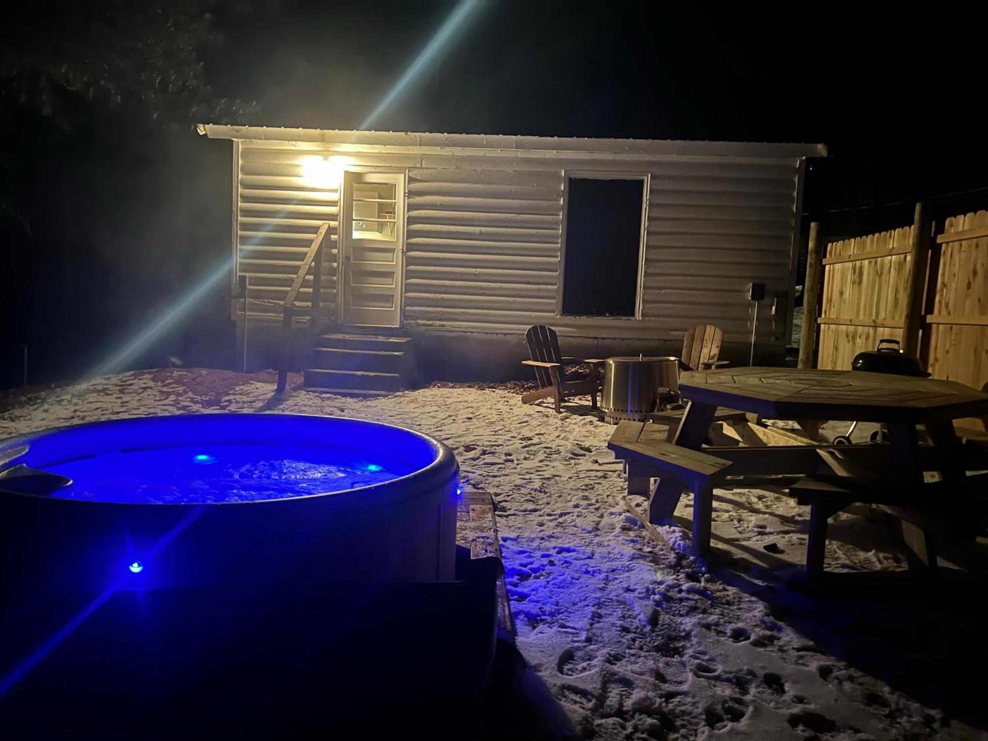 Elemental Resort Gwinn Eksteriør billede